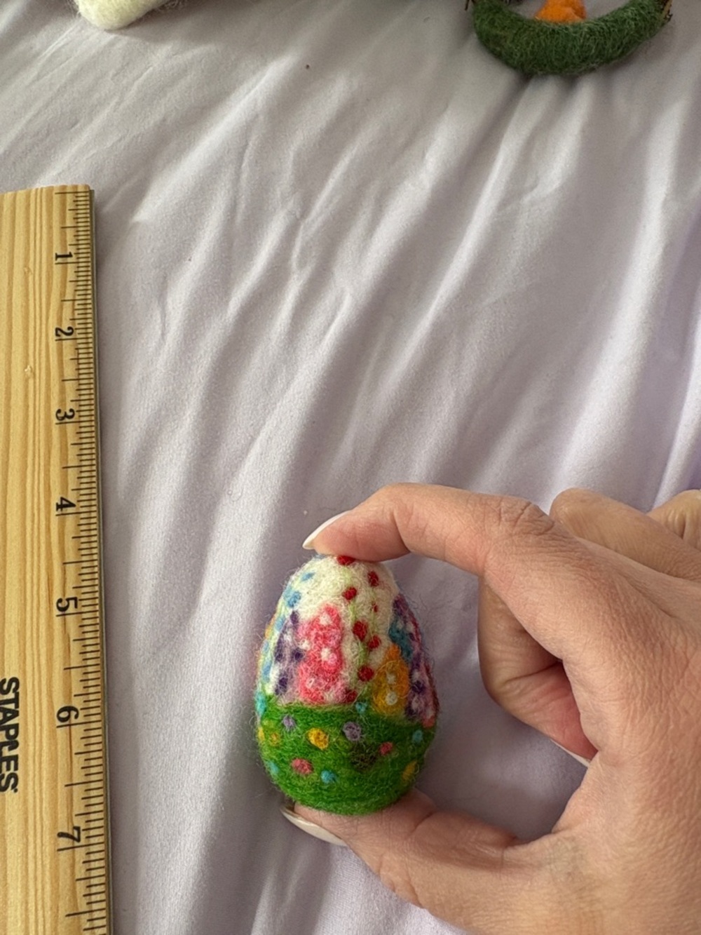 Needle Felted Wool Egg - Multicolor Floral Design - Picture 3 of 4